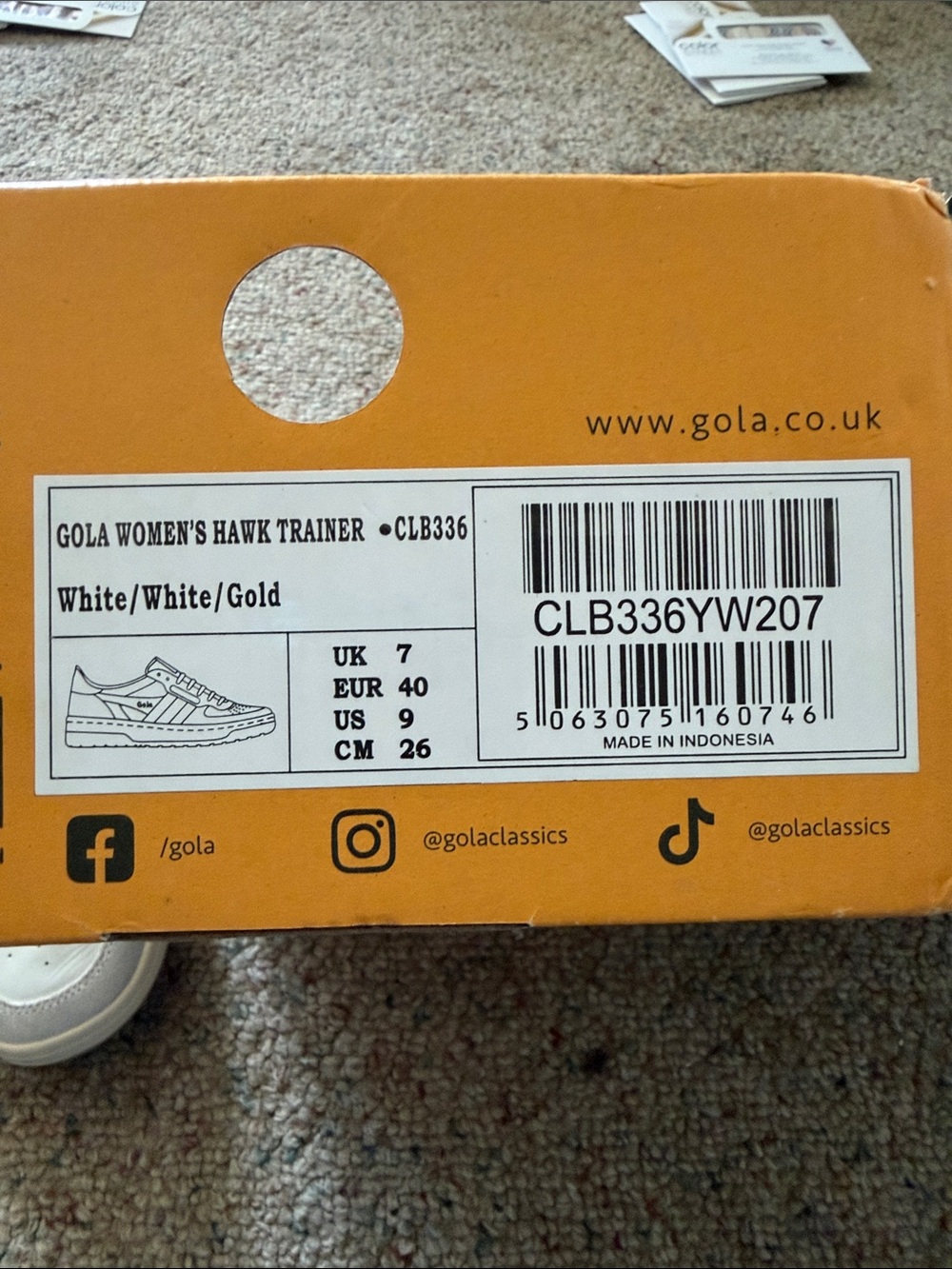 Gola Women's White and Tan Retro Low-Top Sneakers - Picture 2 of 7